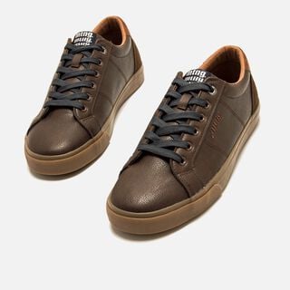 Zapatillas de Hombre modelo ARIA de MTNG