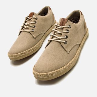 Chaussures pour Homme modèle BEQUIA de MTNG