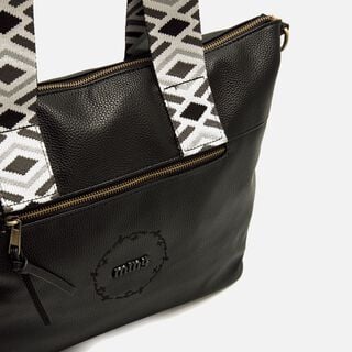 Bolsos de Mujer modelo ADNA de MTNG