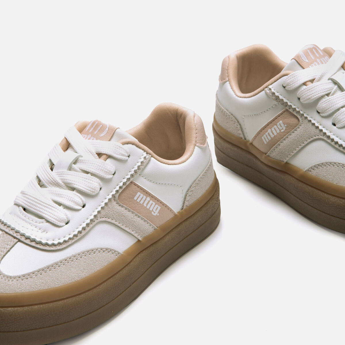 Sneakers pour Filles modèle BIGGER de MTNG image number 5