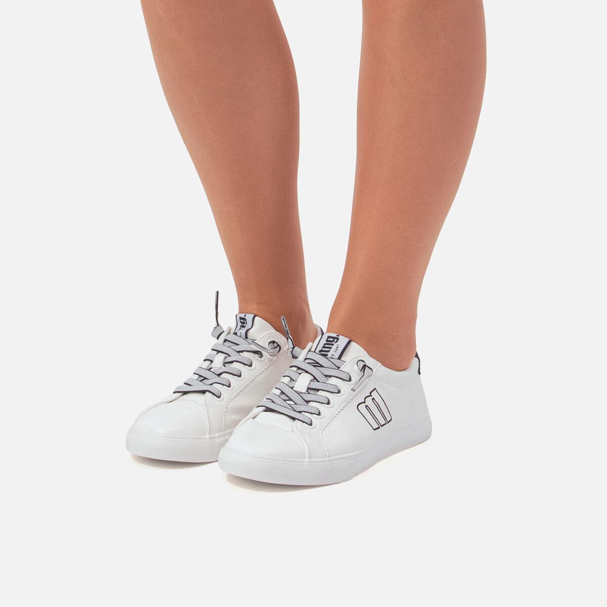 Zapatillas de Mujer modelo ARIA de MTNG image number 2
