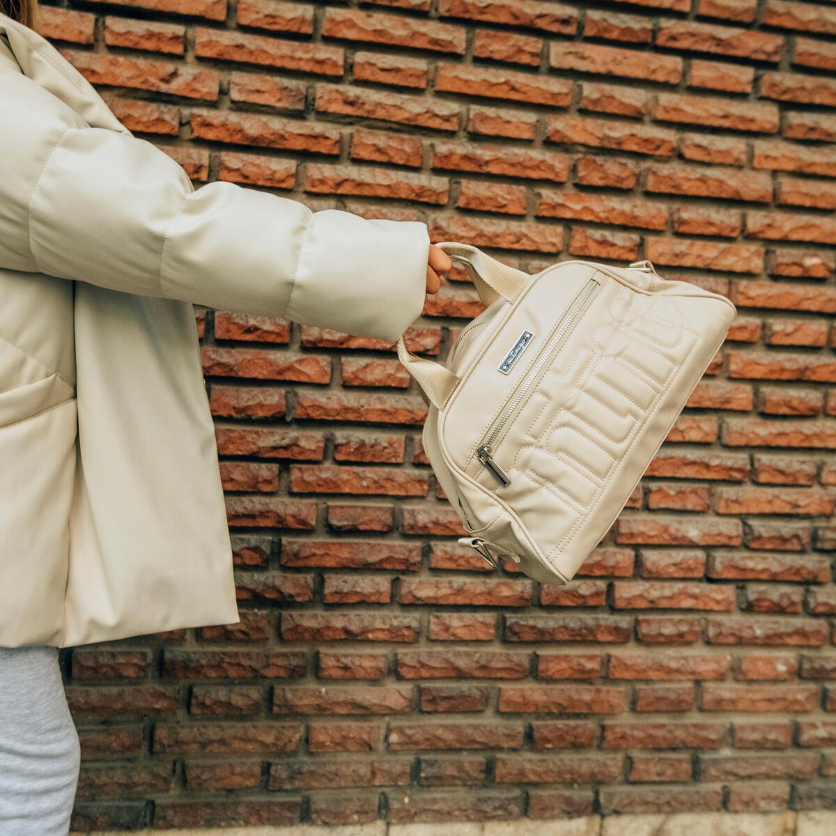 Bolsos de Mujer modelo DAERO de MTNG image number 3