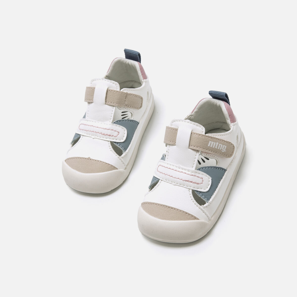 Zapatillas de Nina modelo FREE BABY de MTNG image number 4