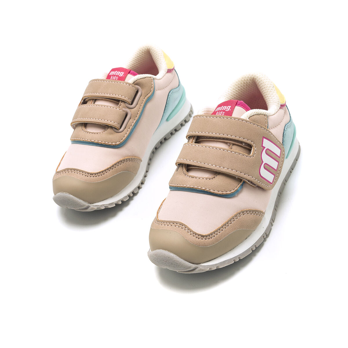 Zapatillas de Nina modelo JOGGO de MTNG image number 2
