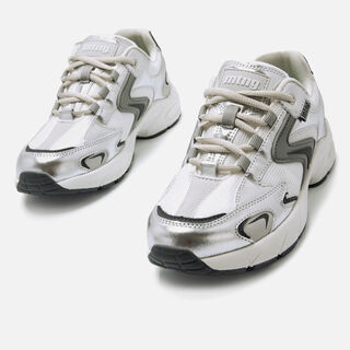 Zapatillas de Mujer modelo ELECTRA de MTNG