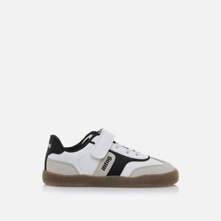 Zapatillas de Nino modelo FREE de MTNG