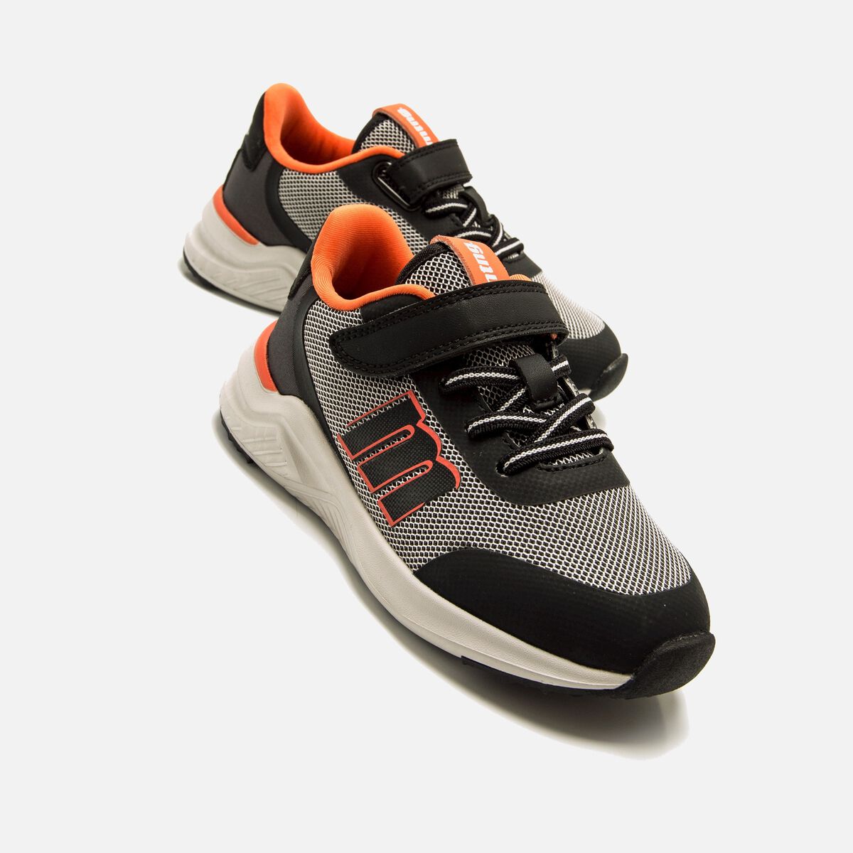 Sneakers de Rapaz modelo SOMO de MTNG image number 3