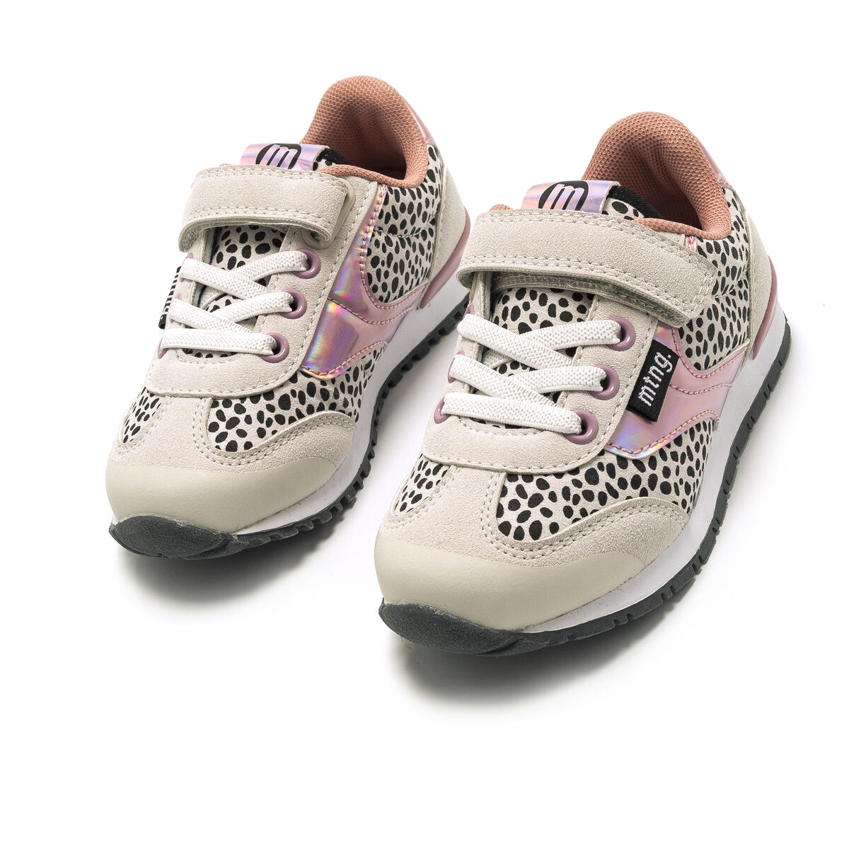 Zapatillas de Nina modelo JOGGO de MTNG image number 2
