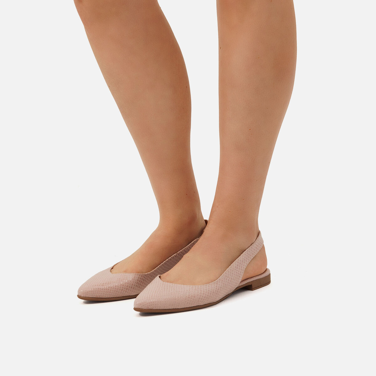 Zapatos planos de Mujer modelo LOANA de MTNG image number 2