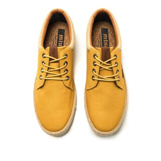 Chaussures pour Homme modèle BEQUIA de MTNG