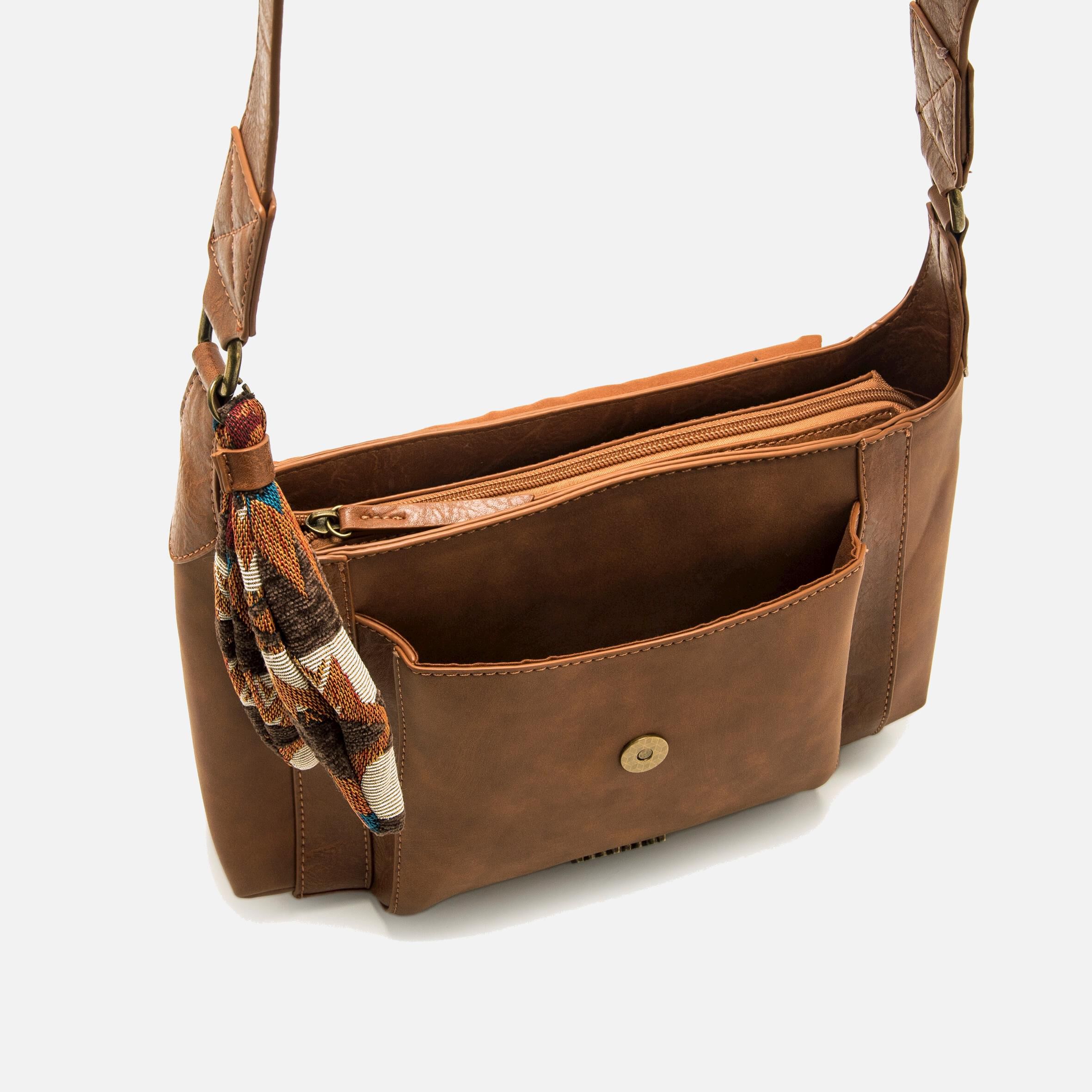 Bandolera mustang 2025