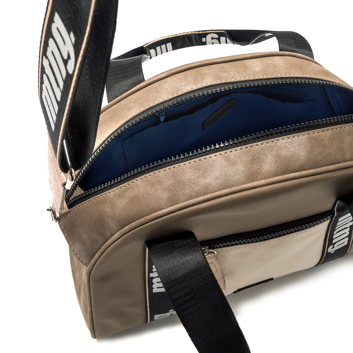 Bolsos de Mujer modelo AERO de MTNG image number 4