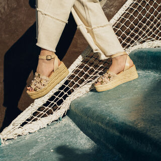 Sandalias de cuna de Mujer modelo FRIDA de MTNG