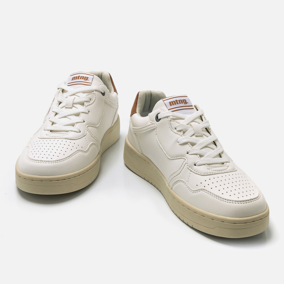 Zapatillas de Hombre modelo DELTA de MTNG image number 4