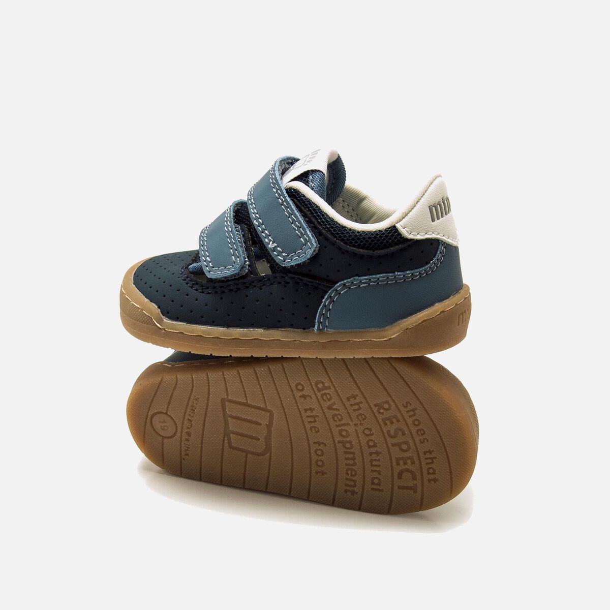 Sneakers de Rapaz modelo FREE BABY de MTNG image number 5