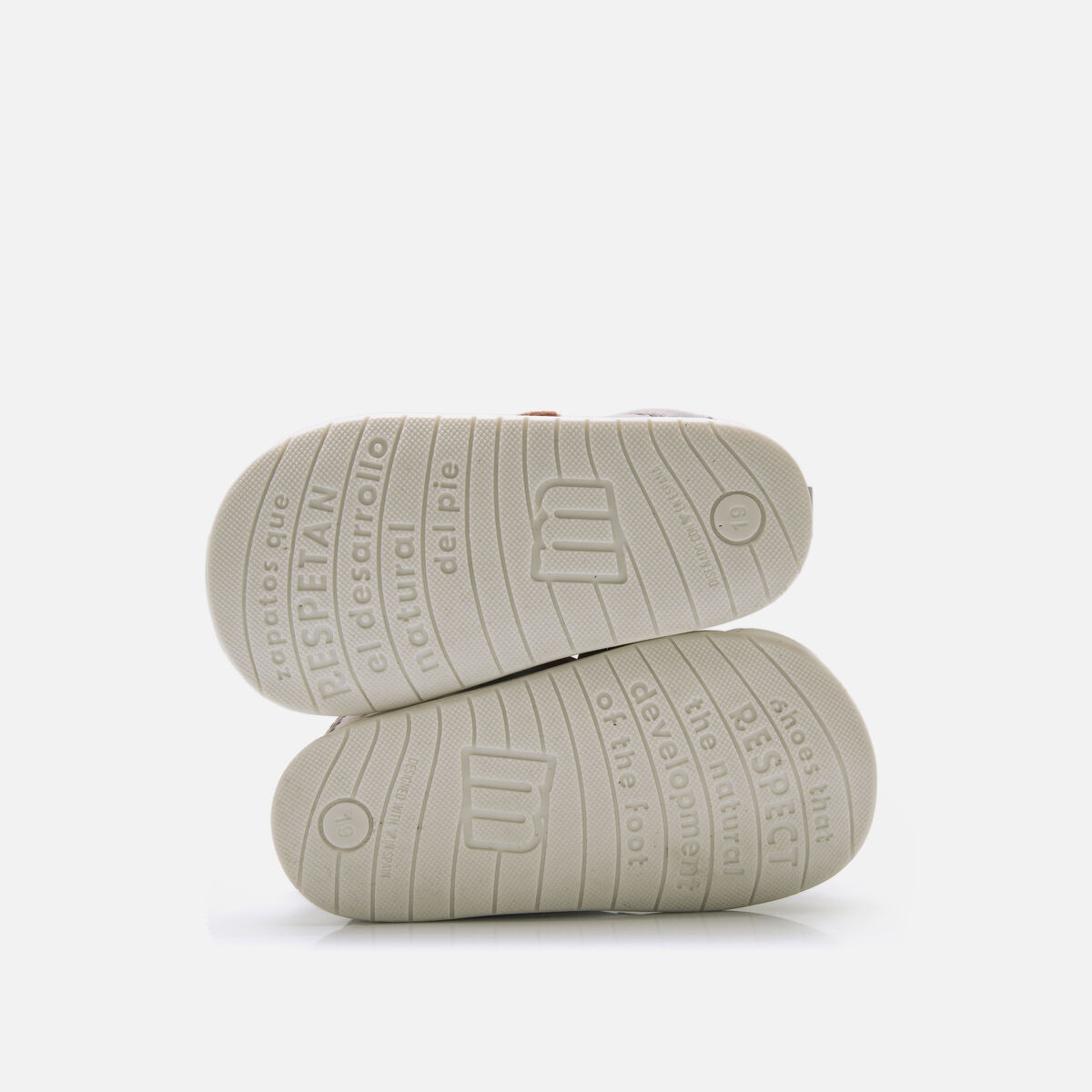 Zapatillas de Nina modelo FREE BABY de MTNG image number 4