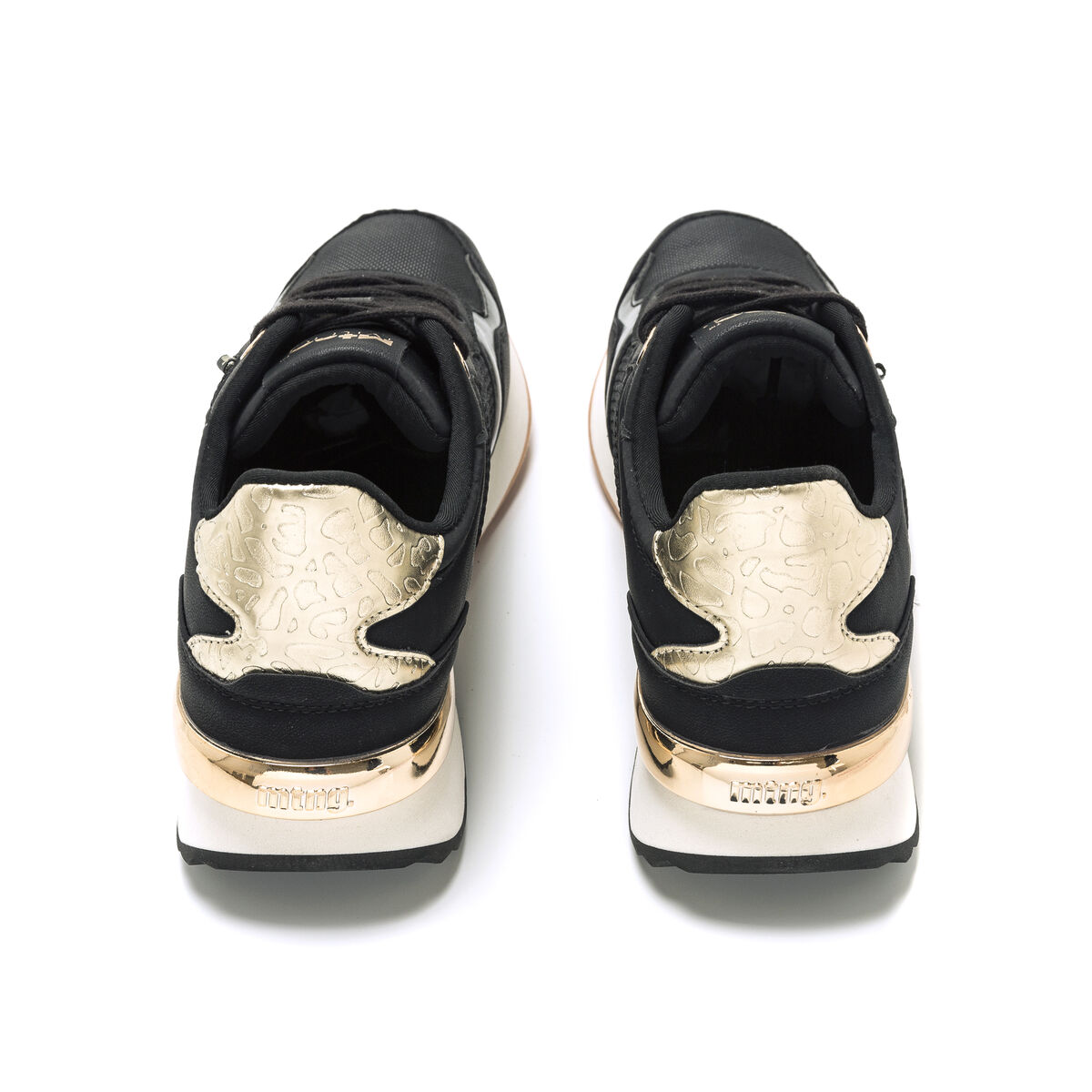 Zapatillas de Mujer modelo SELVA de MTNG image number 3