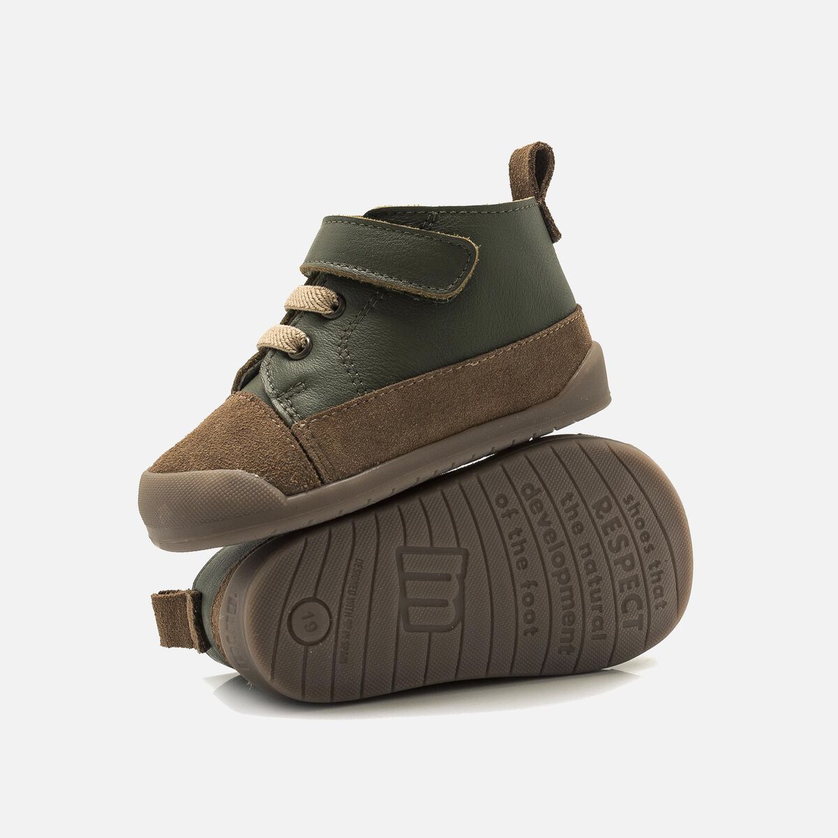 Botas de Tornozelo de Rapaz modelo FREE BABY de MTNG image number 4