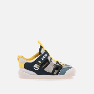 Sneakers de Rapaz modelo FREE BABY de MTNG