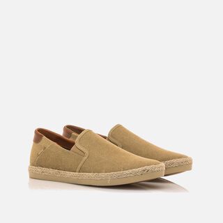 Chaussures pour Homme modèle BEQUIA de MTNG