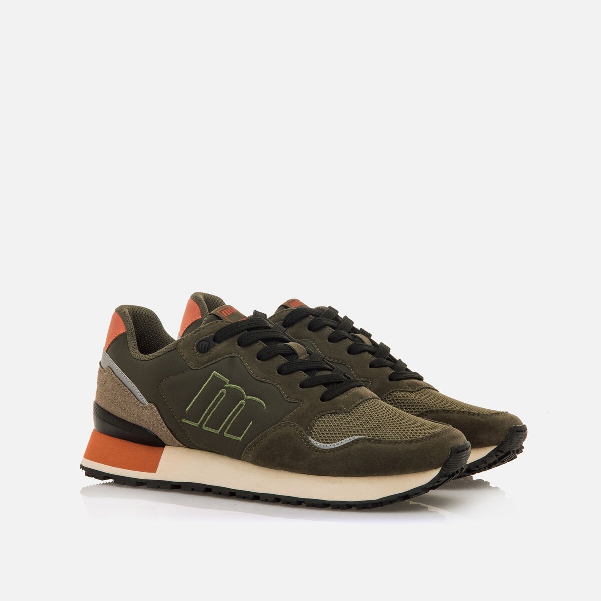 Zapatillas de Hombre modelo JOGGO CLASSIC de MTNG image number 4