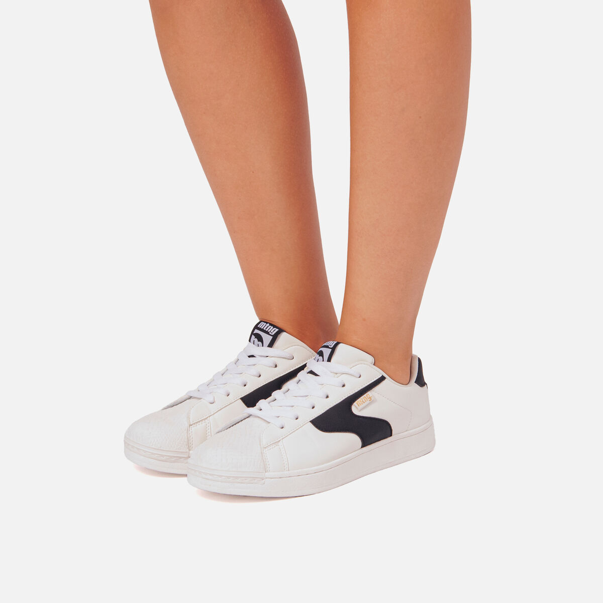 Zapatillas de Mujer modelo BLUNT de MTNG image number 2