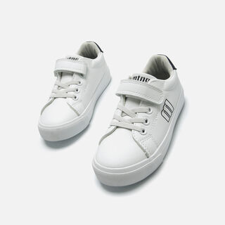 Zapatillas de Nino modelo OLK de MTNG