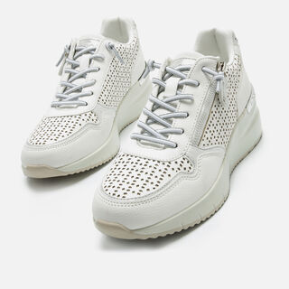 Zapatillas de Mujer modelo GOA de MTNG