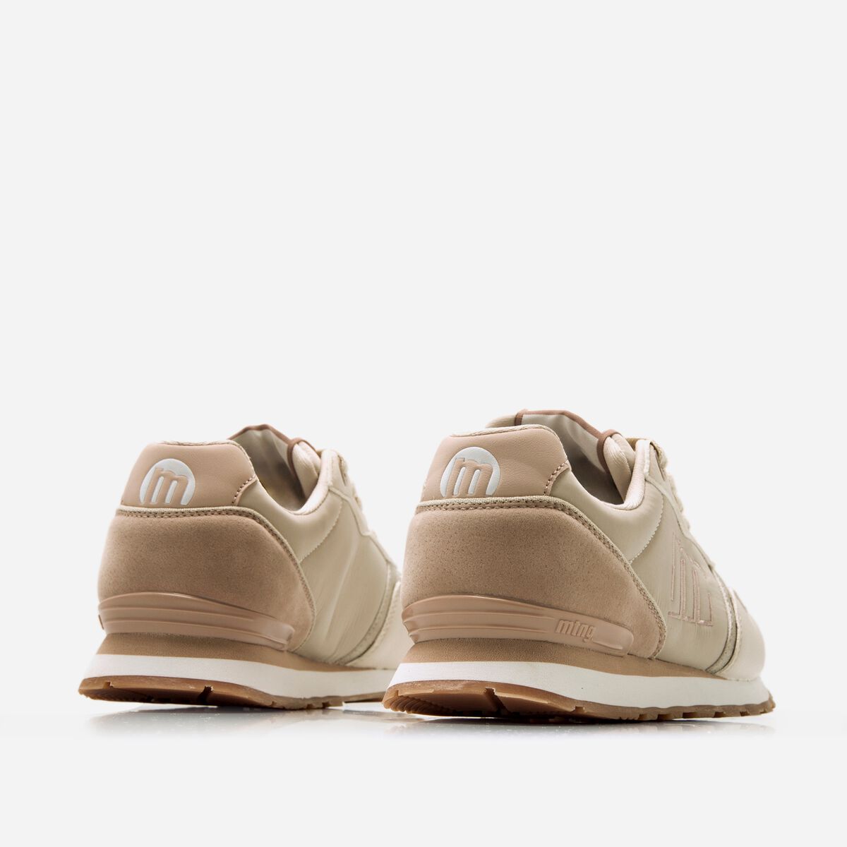 Zapatillas de Mujer modelo JOGGO CLASSIC de MTNG image number 2
