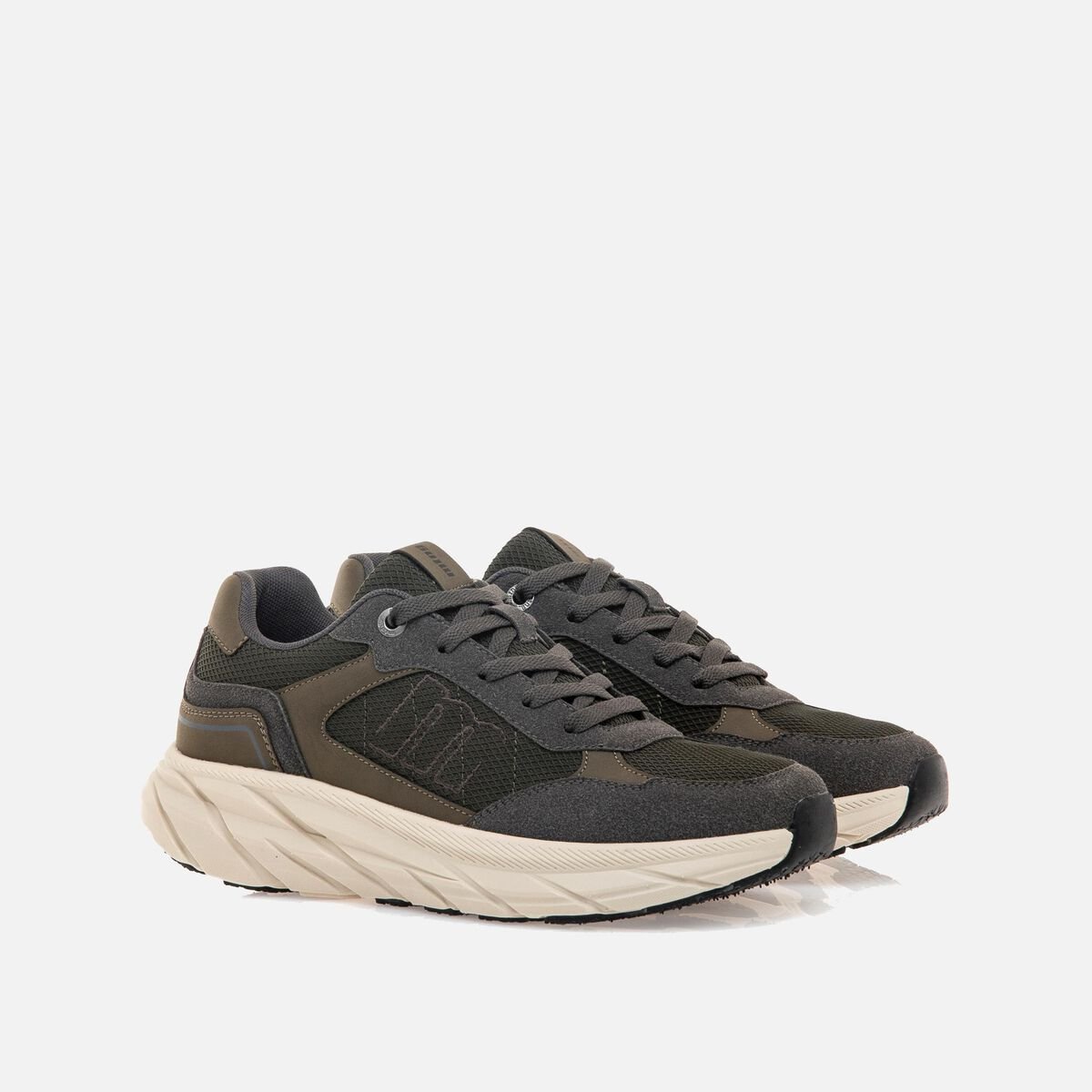 Zapatillas de Hombre modelo SINAKA de MTNG image number 4