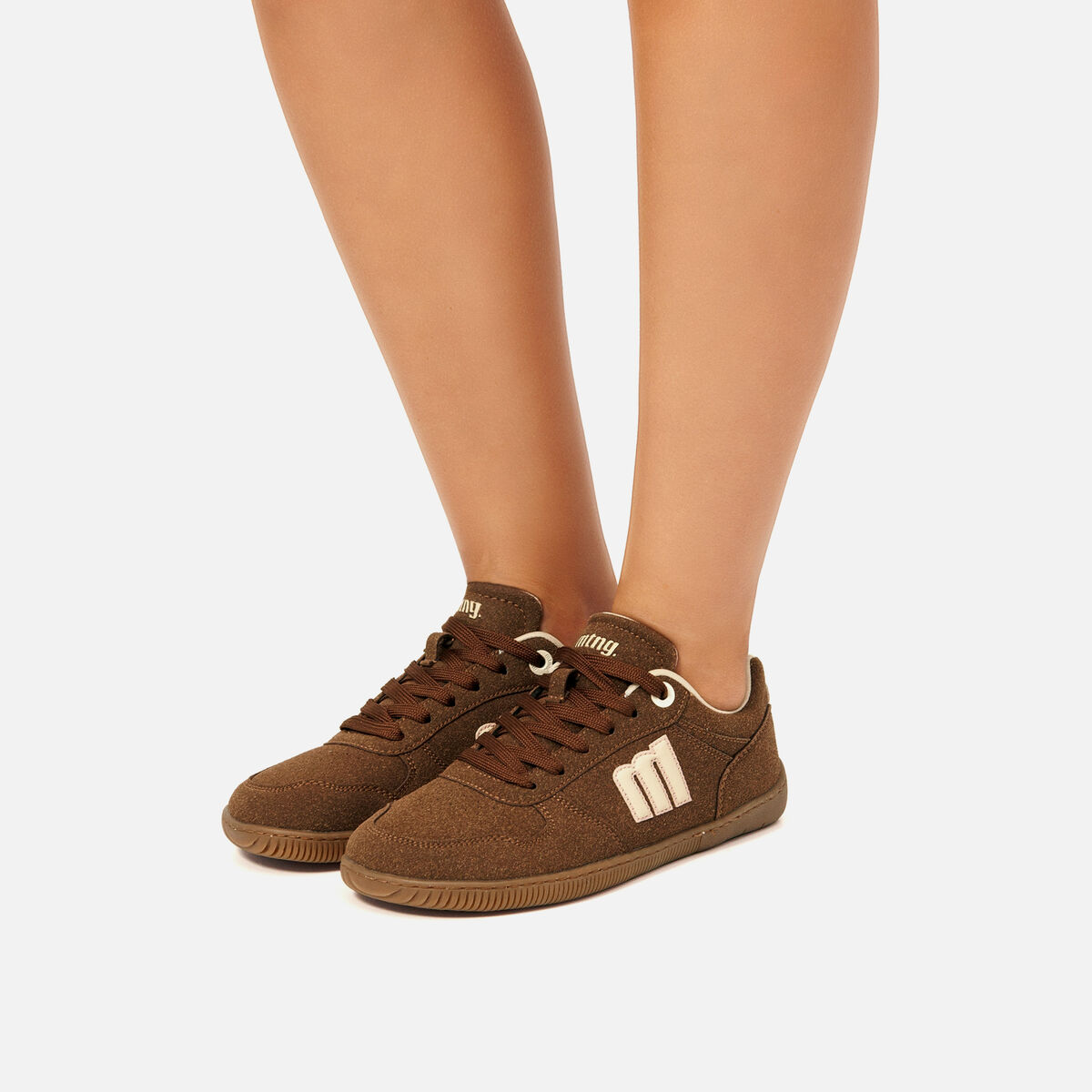 Zapatillas-Mujer-FREE-MTNG image number 2 Zapatillas de Mujer modelo FREE de MTNG image number 2