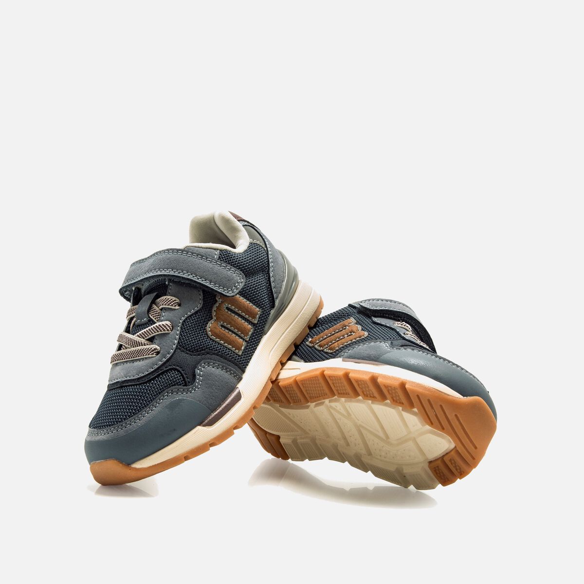 Zapatillas de Nino modelo COMPACT de MTNG image number 6