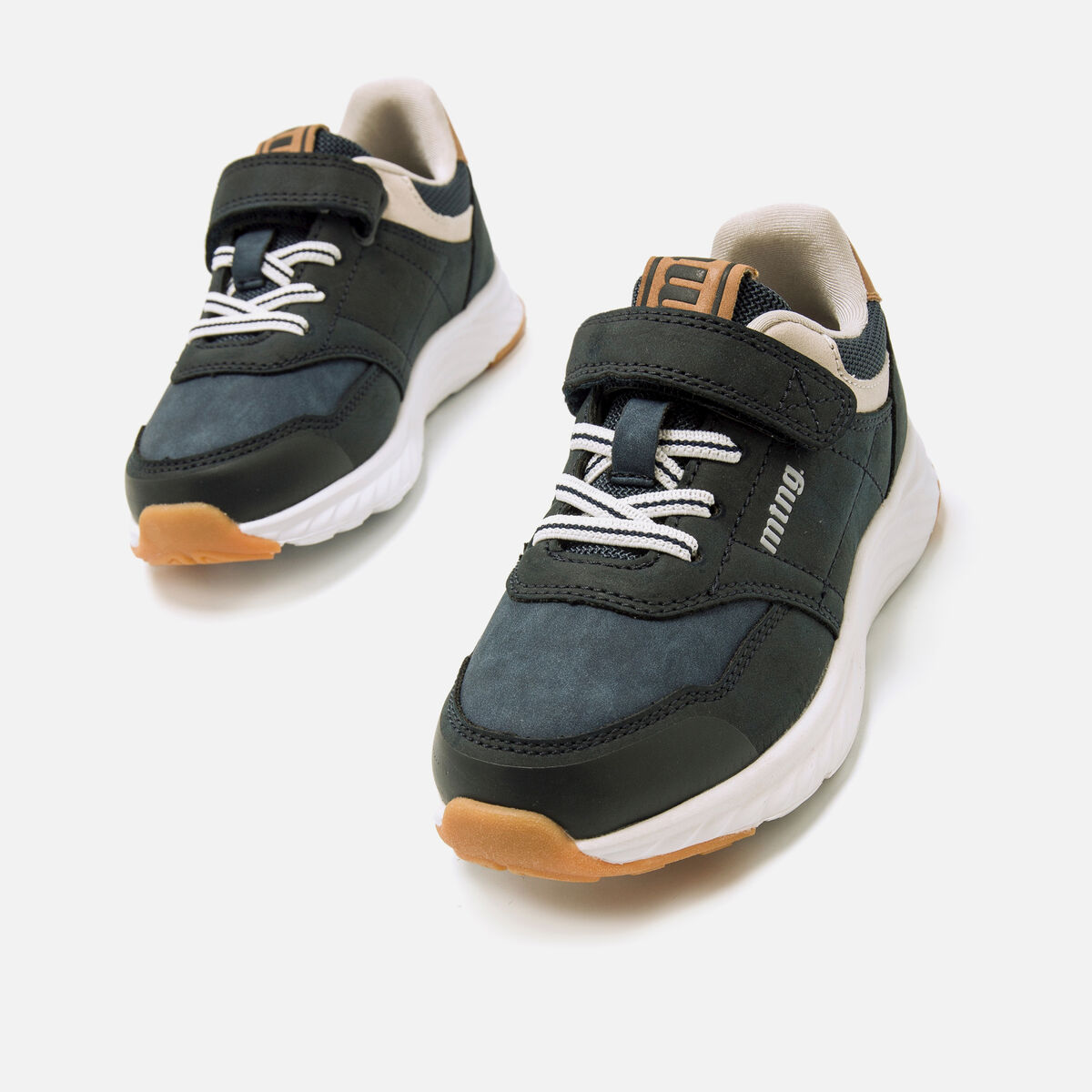 Zapatillas de Nino modelo SOMO de MTNG image number 7