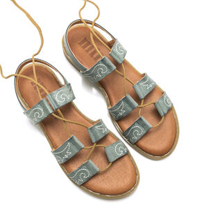 verdad Litoral carta Sandalias Planas de Mujer - Negras, Blancas | MTNG Shoes