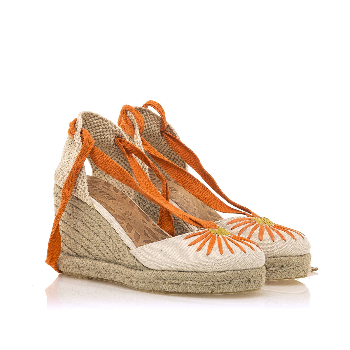 Sandalias de cuna de Mujer modelo LOUISA de MTNG image number 1