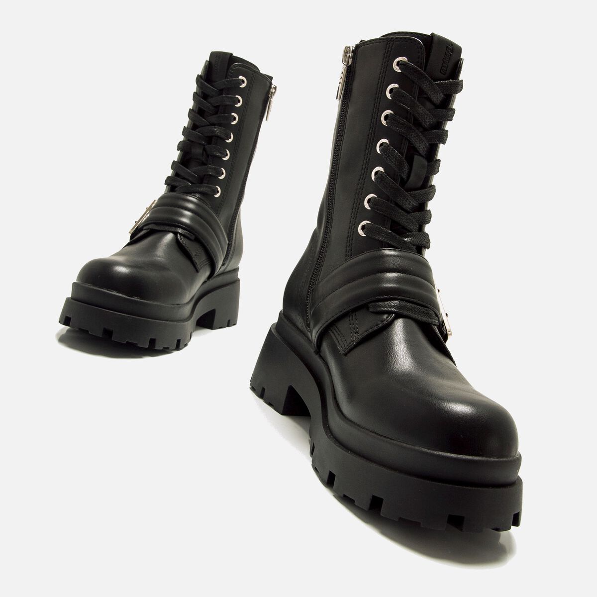 Botines planos de Mujer modelo MISSIONE de MTNG image number 3