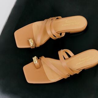 Sandalias planas de Mulher modelo NECANE de MUSTANG