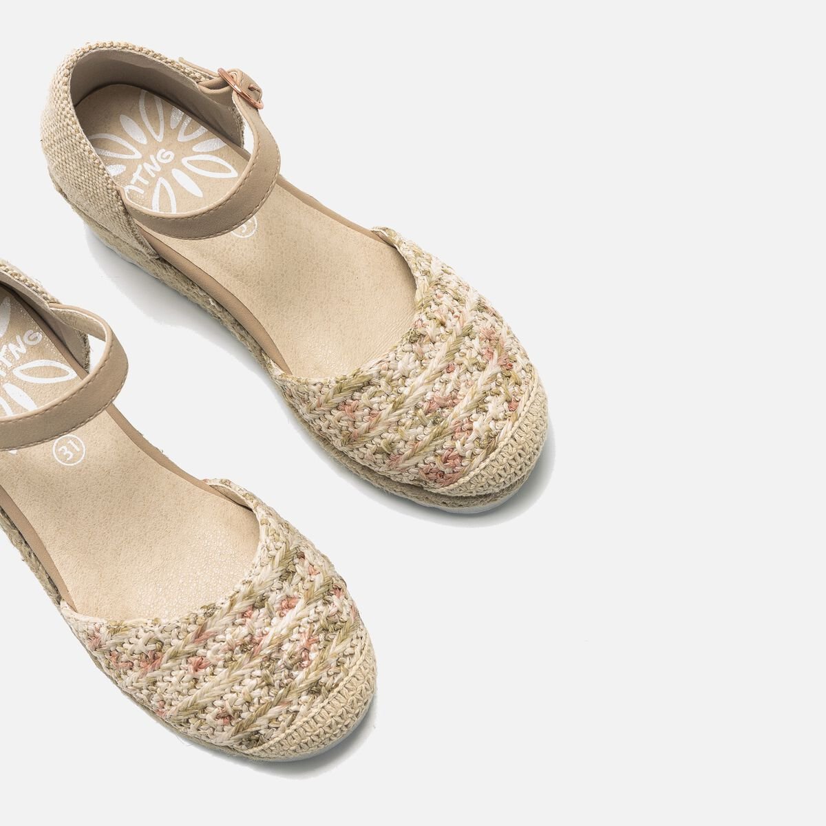 Sandales pour Filles modèle AUSTEN de MTNG image number 4