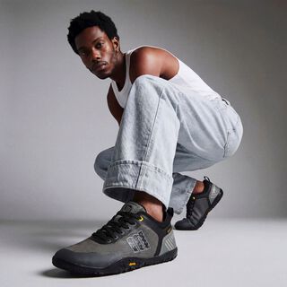 Sneakers pour Homme mod&egrave;le FREE de MTNG