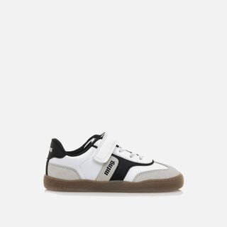Zapatillas de Nino modelo FREE de MTNG
