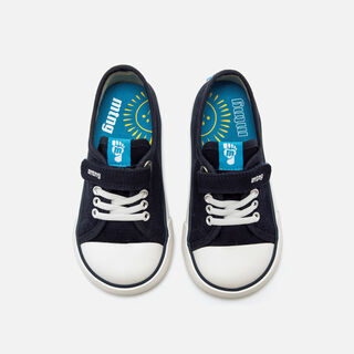 Zapatillas de Nino modelo FREE de MTNG