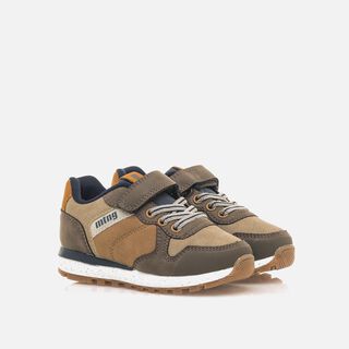Zapatillas de Nino modelo PORLAND de MTNG