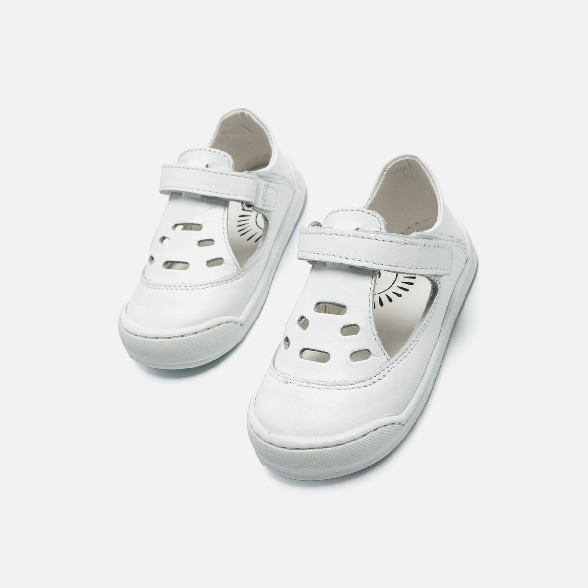 Sandales pour Filles modèle FREE BABY de MTNG image number 1