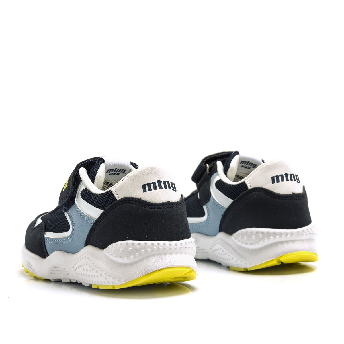 Zapatillas de Nina modelo YOUNG de MTNG image number 4