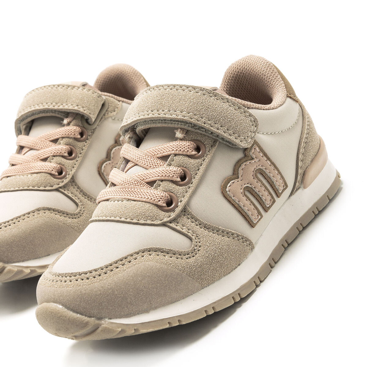 Zapatillas de Nina modelo JOGGO de MTNG image number 5