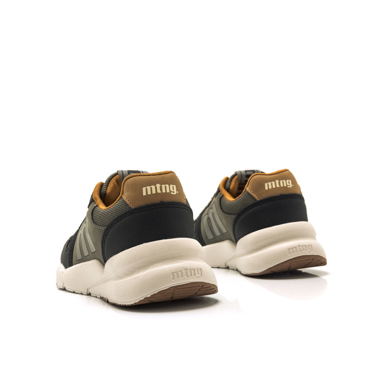 Sneakers de Rapaz modelo MARE de MTNG image number 3