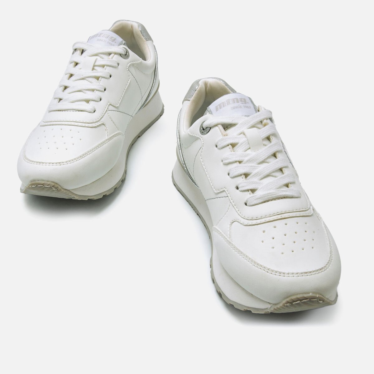 Sneakers de Mulher modelo JOGGO CLASSIC de MTNG image number 3