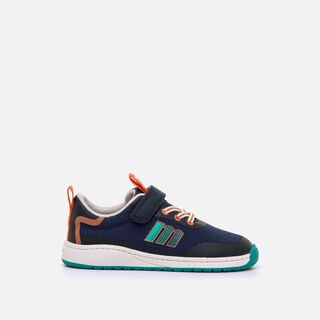 Zapatillas de Nino modelo FREE de MTNG