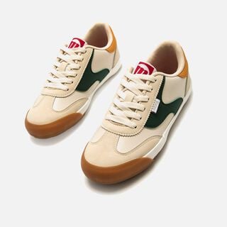 Sneakers pour Femme mod&egrave;le COURT de MTNG