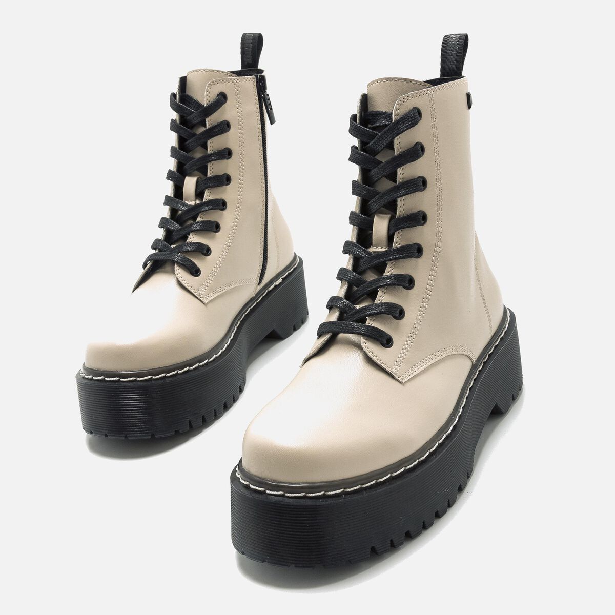 Botas de tornozelo planas de Mulher modelo STORM de MTNG image number 2